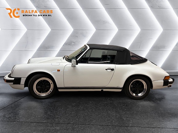 Porsche 911 3 of 5