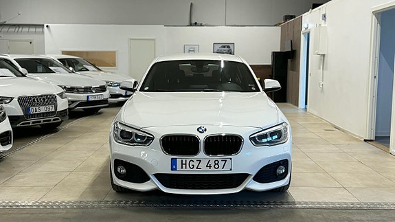 BMW 116d 2 of 5