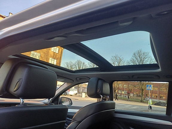 BMW 520 12 of 23