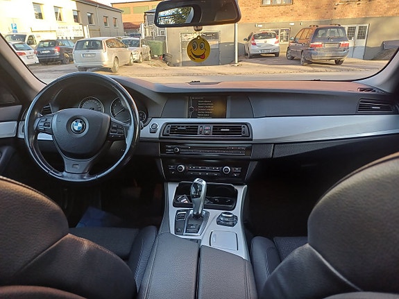 BMW 520 5 of 5