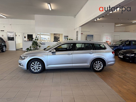 Volkswagen Passat 4 of 5