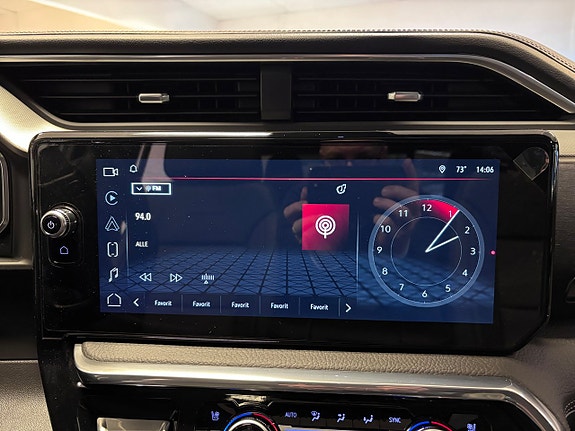 GMC Denali 11 of 17
