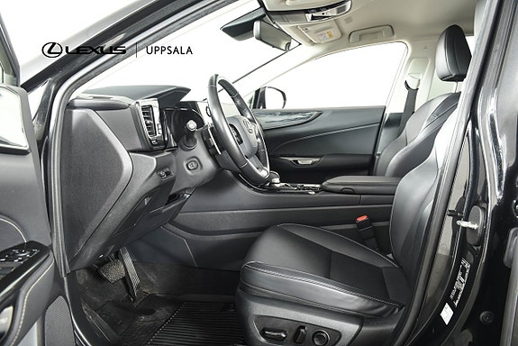 Lexus NX450h+ 6 of 16