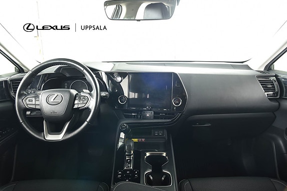 Lexus NX450h+ 8 of 16