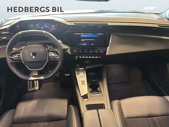 Peugeot 408 9 of 17
