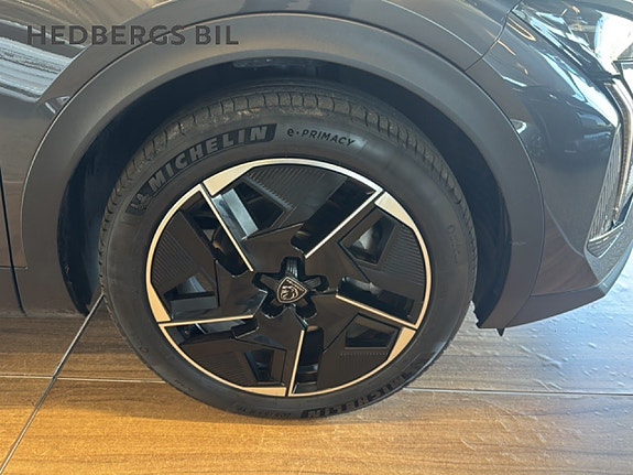 Peugeot 408 12 of 17