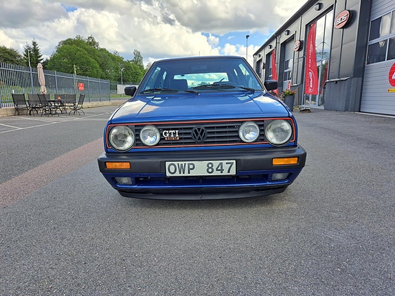 Volkswagen Golf II 4 of 5