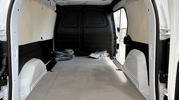 Mercedes-Benz eCitan 5 of 5