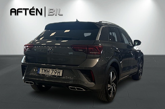 Volkswagen T-Roc 10 of 26