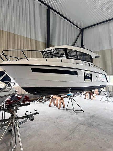 Finnmaster Pilot 8 2x Yamaha F200