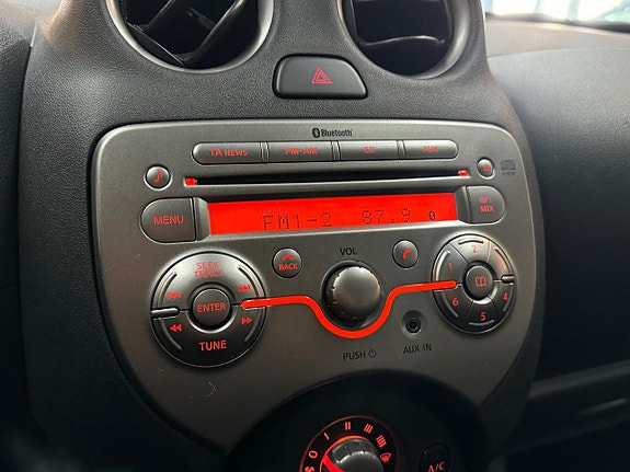 Nissan Micra 10 of 13