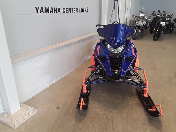 Yamaha VIPER XTX 146 2 of 2