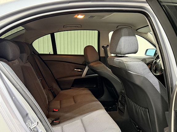 BMW 520 13 of 14