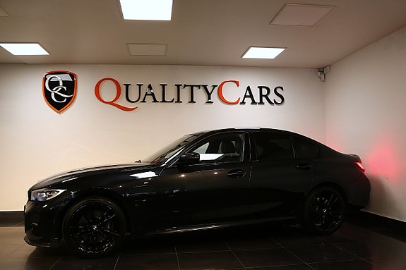 BMW 330e 2 of 5