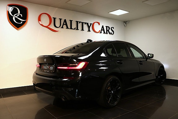 BMW 330e 3 of 5