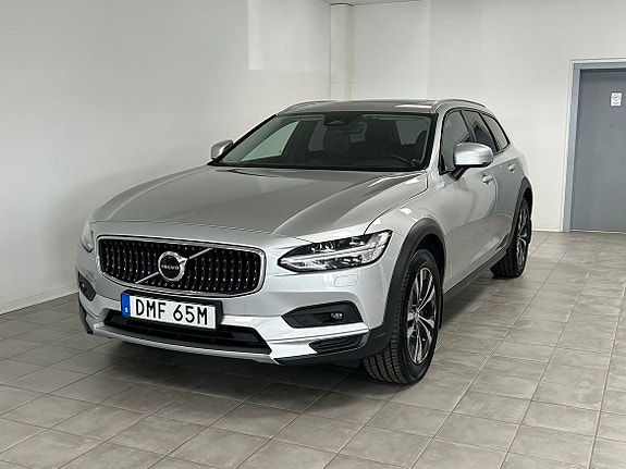 Volvo V90 Cross Country