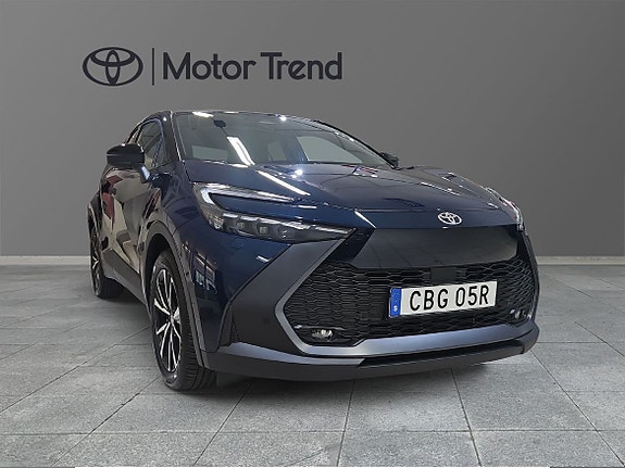 Toyota C-HR 6 of 11
