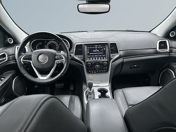 Jeep Grand Cherokee 8 of 22