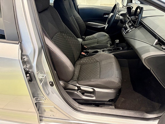 Suzuki Swace 10 of 11
