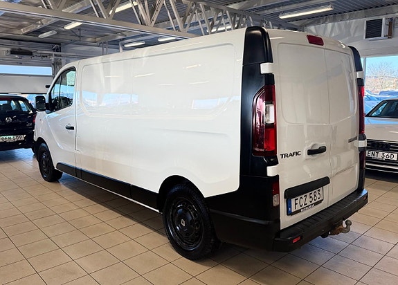 Renault Trafic 6 of 13
