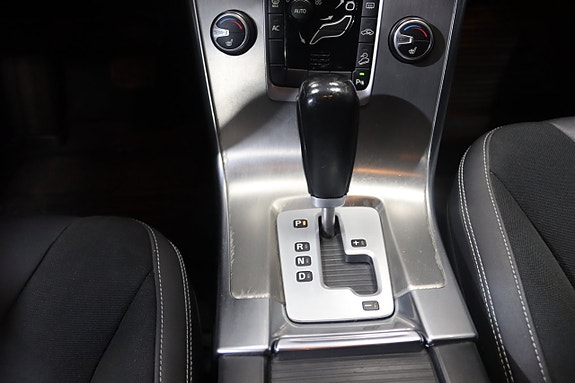 Volvo XC60 22 of 23