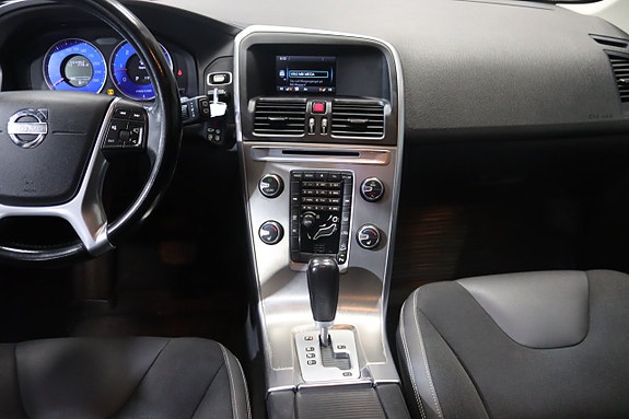 Volvo XC60 23 of 23