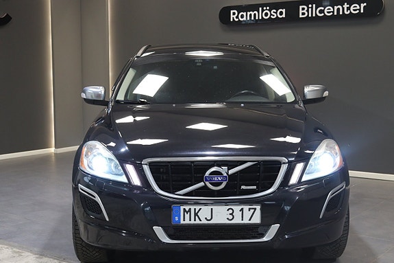 Volvo XC60 5 of 23