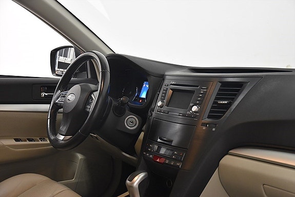 Subaru Outback 8 of 21