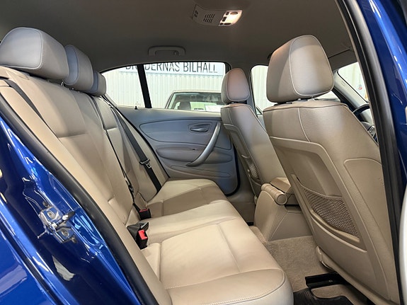 BMW 120d 16 of 18