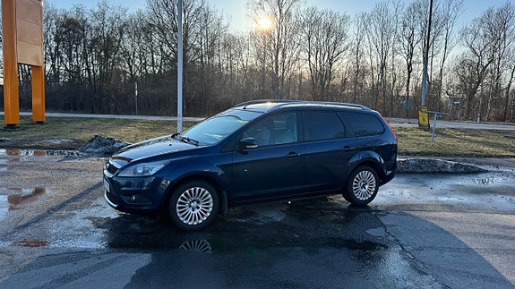 Ford Focus 4 of 5