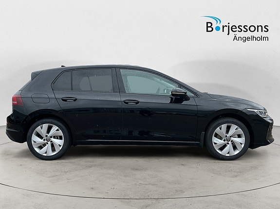 Volkswagen Golf I 2 of 6