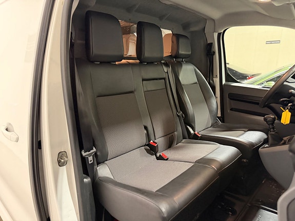 Peugeot Expert 10 of 19