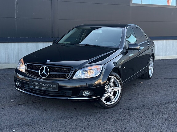 Mercedes-Benz C200