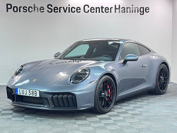 Porsche 911 Carrera GTS