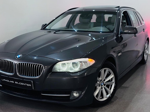 BMW 520d 3 of 5
