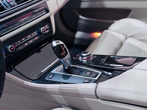 BMW 520d 11 of 21