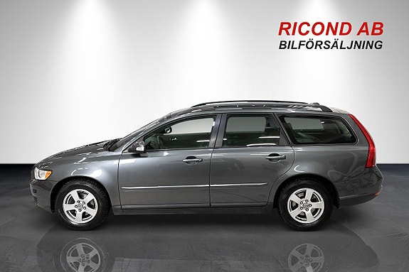 Volvo V50 4 of 13