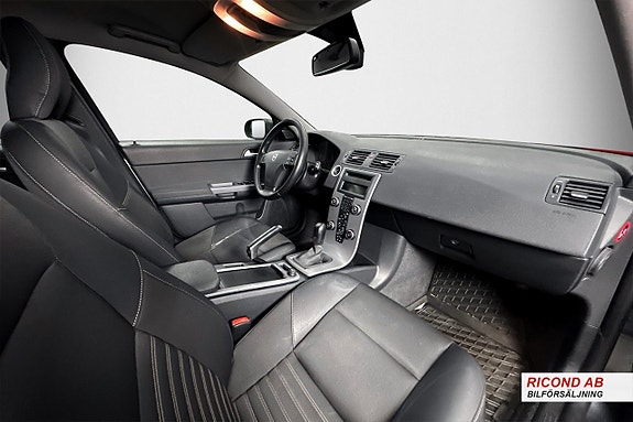 Volvo V50 7 of 13