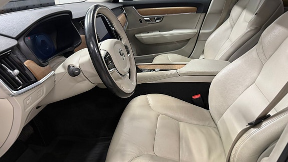 Volvo V90 10 of 18