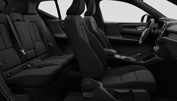 Volvo EX40 9 of 9