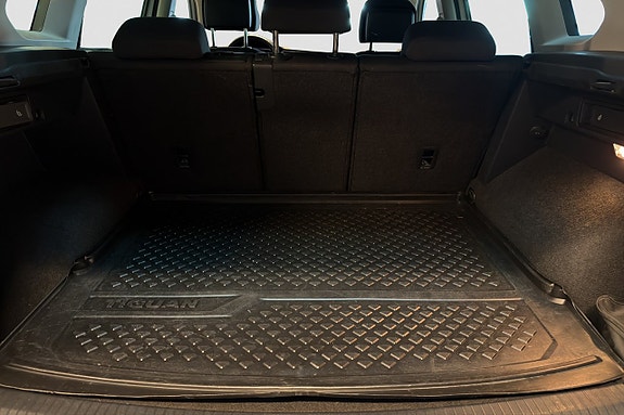 Volkswagen Tiguan 9 of 22