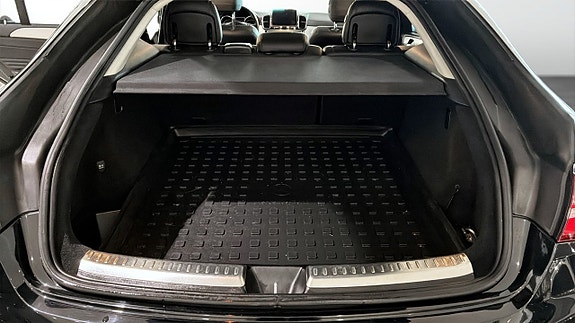 Mercedes-Benz GLE350 d 10 of 16