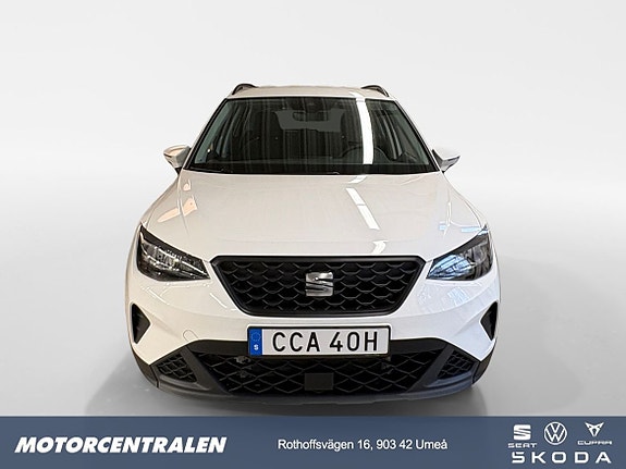 Seat Arona 2 of 4