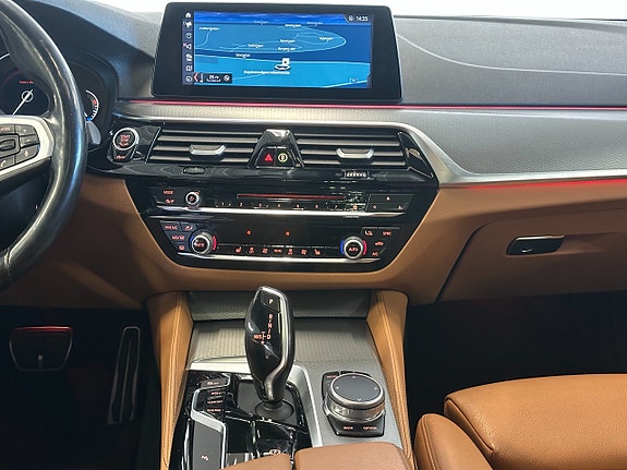 BMW 520d 11 of 17