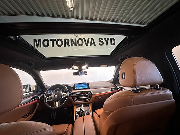 BMW 520d 13 of 17