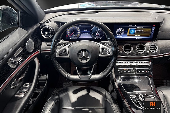 Mercedes-Benz E220 19 of 25