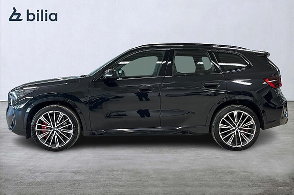 BMW X1 3 of 5
