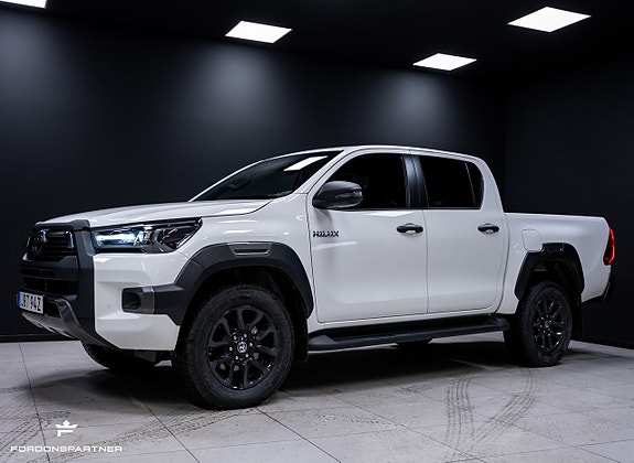 Toyota HiLux 5 of 5