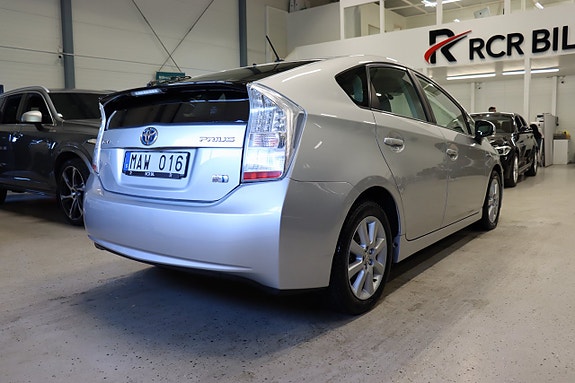 Toyota Prius 5 of 5