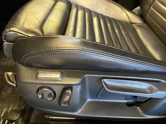 Volkswagen Passat Alltrack 22 of 24